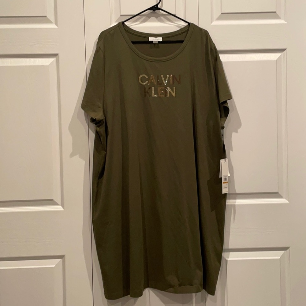 Calvin Klein T-Shirt Dress